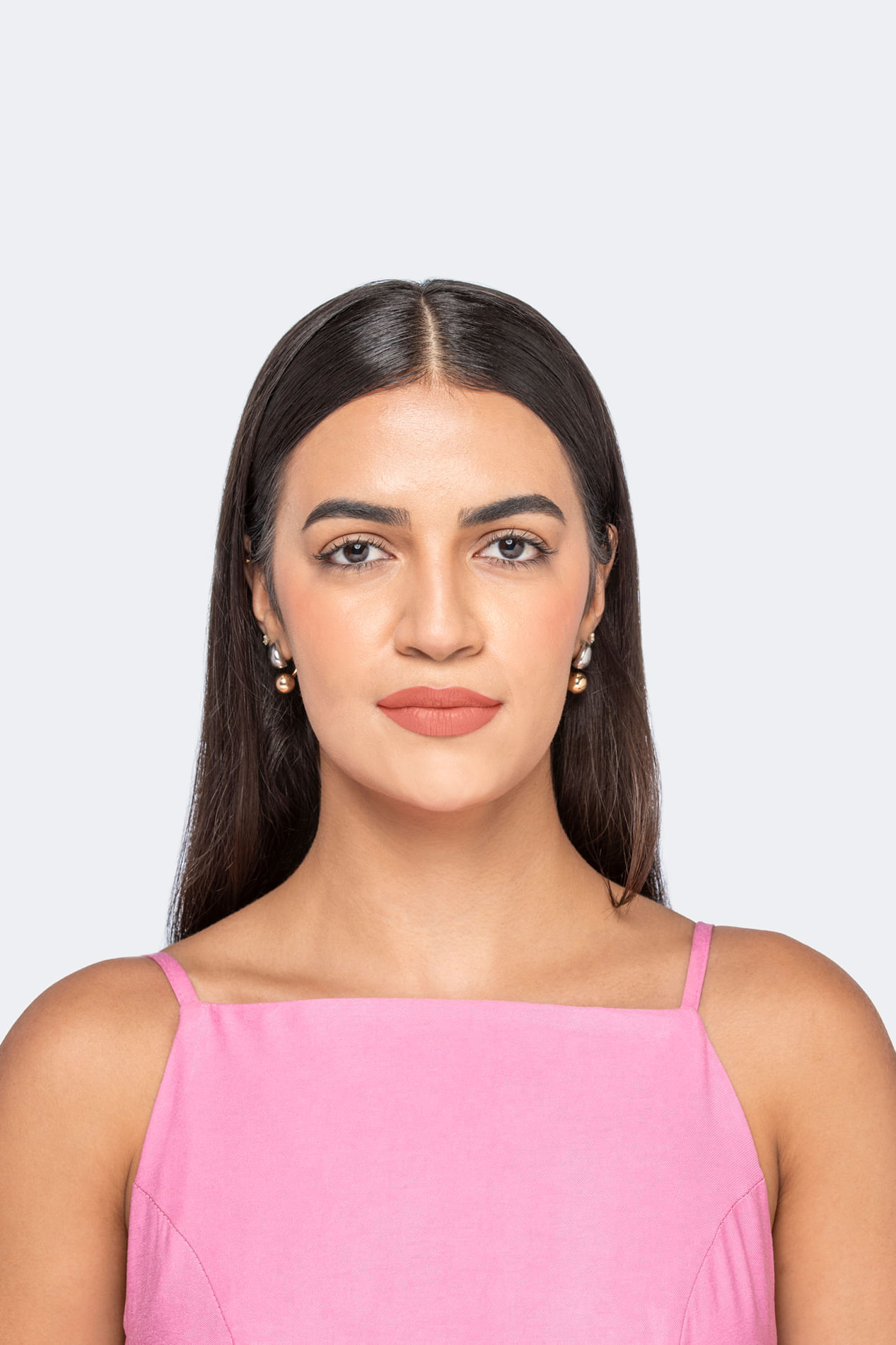 RAI_Modelo_02---3_b1_14993---batom-rosa-delicado-blush-3